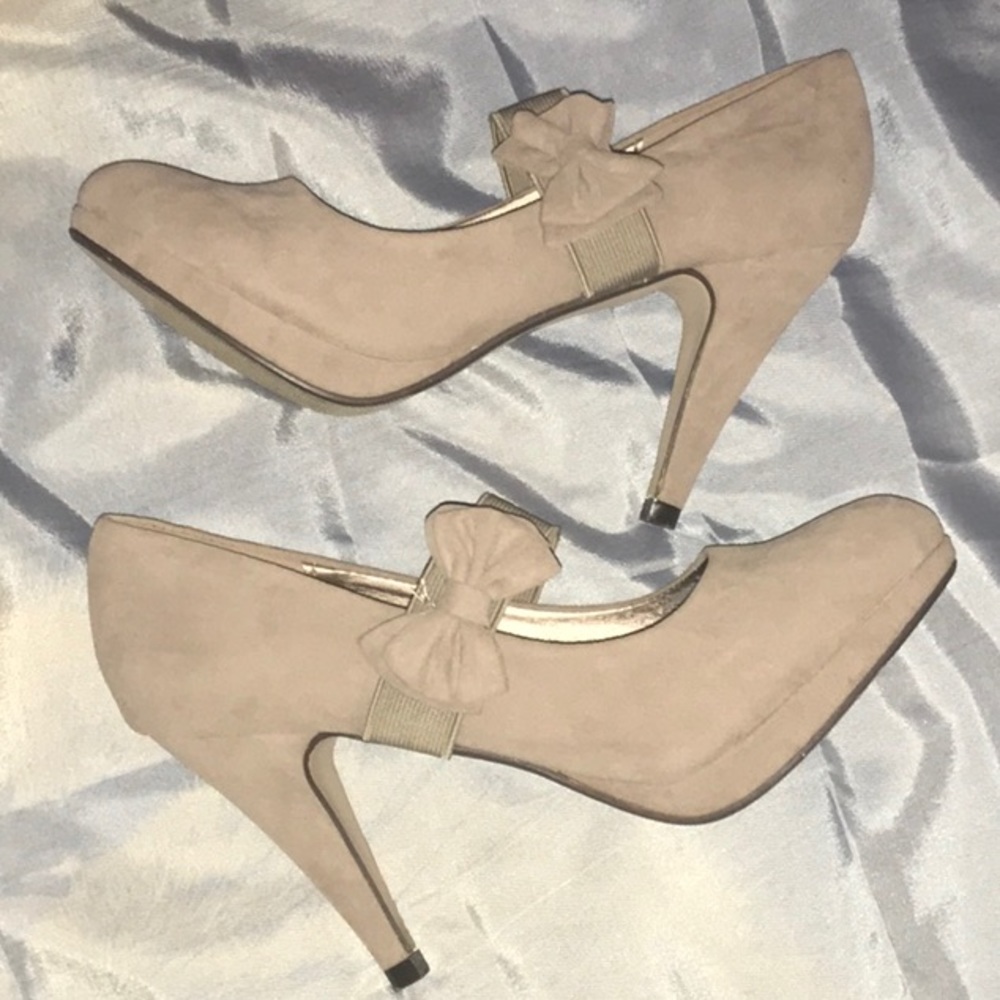 Tan Suede Heels